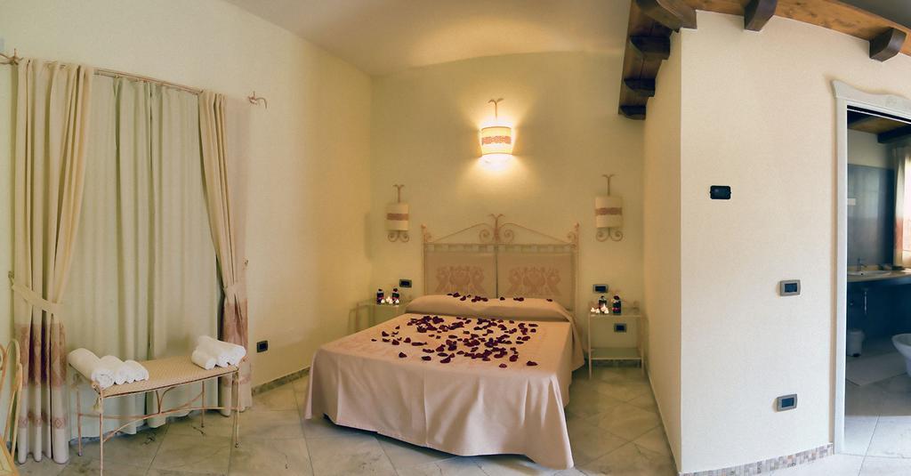 Hotel Soffio Di Vento Magazzini  객실 사진